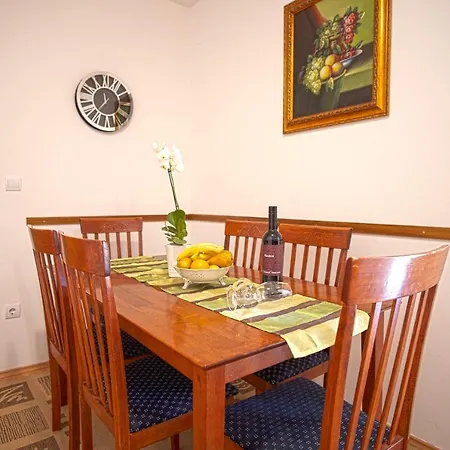 Apartman Luka Fazana Exterior photo
